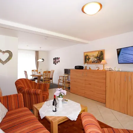 아파트 App Residenz Am Kurpark Whg 3 